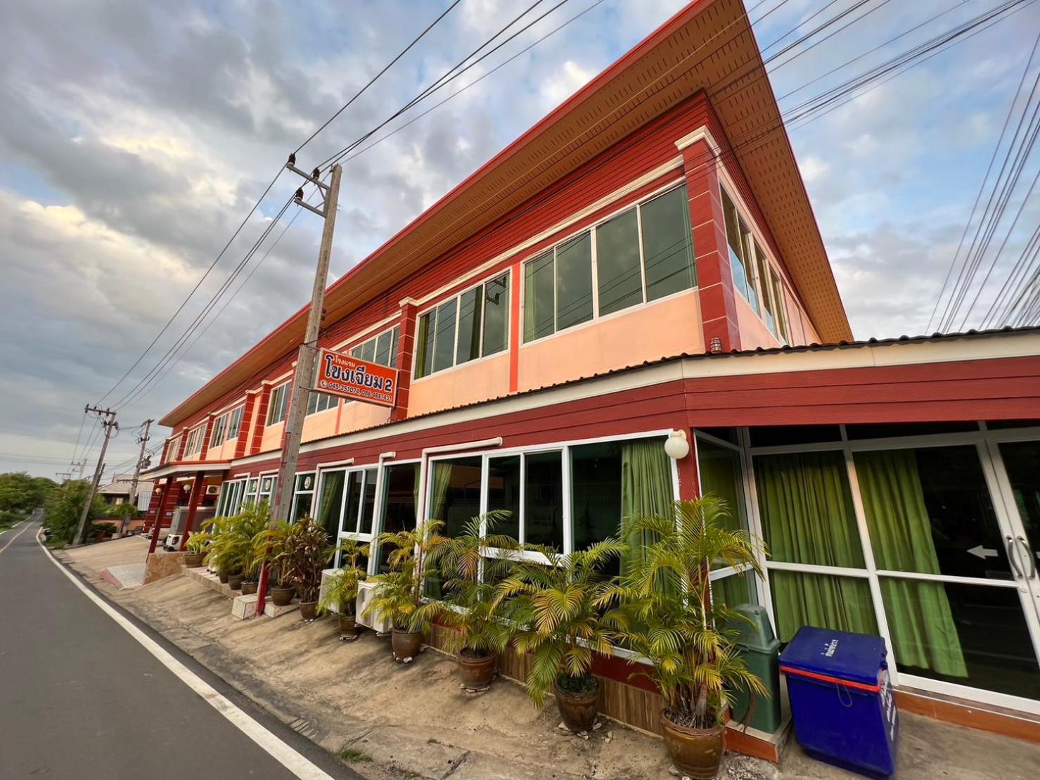 Khong Chiam 2 Hotel Exterior photo